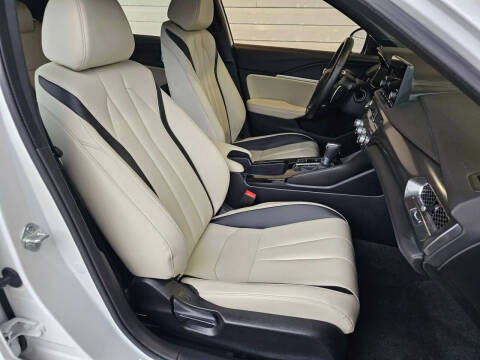 2023 Acura Integra w/A-SPEC