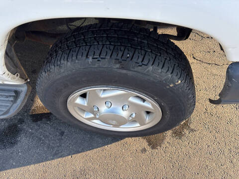 2011 Ford E-Series E-150 XL