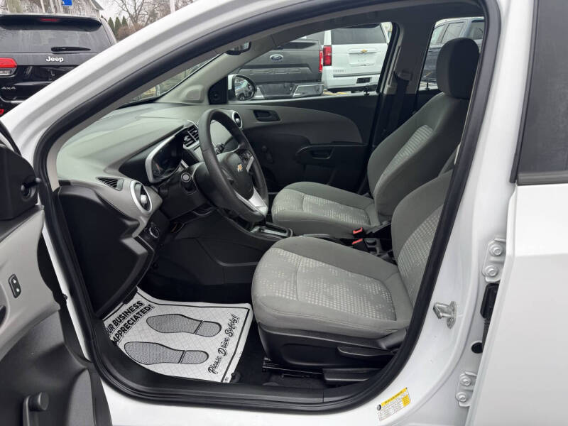 2017 Chevrolet Sonic LT Auto Fleet