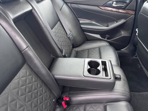 2017 Nissan Maxima Platinum