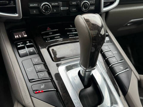 2013 Porsche Cayenne S