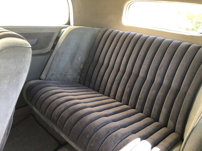 1932 Ford 2 Door Sedan