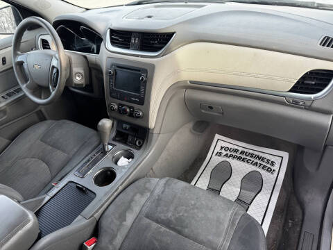 2017 Chevrolet Traverse LS