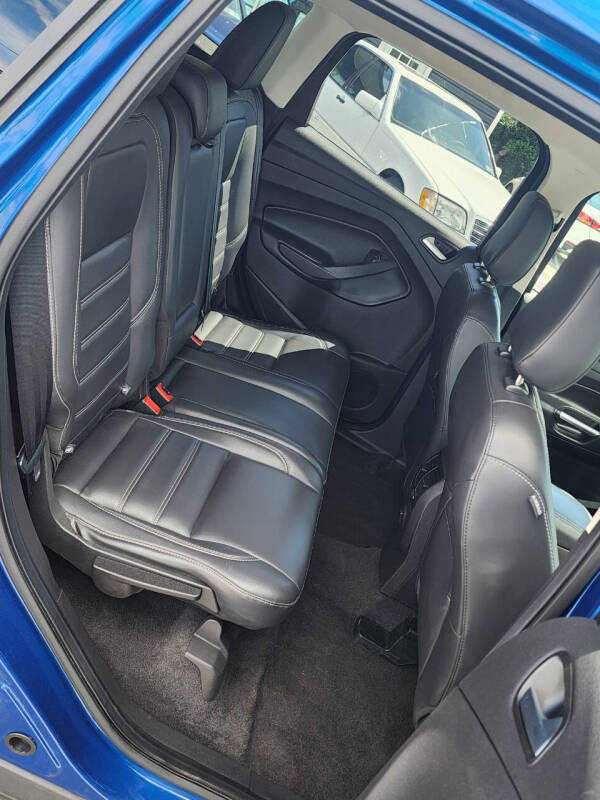 2019 Ford Escape SEL