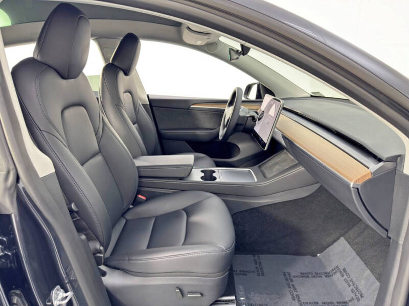 2024 Tesla Model Y Performance