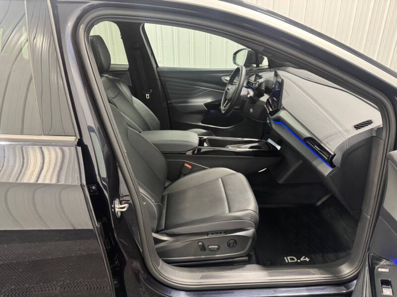 2023 Volkswagen ID.4 Pro S Plus