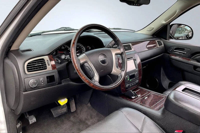 2013 GMC Yukon Denali