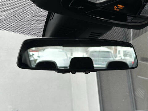 2023 BMW 3 Series 330i