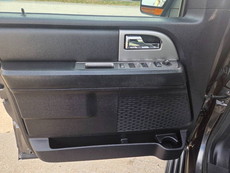 2016 Ford Expedition EL XLT