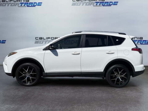 2017 Toyota RAV4 SE