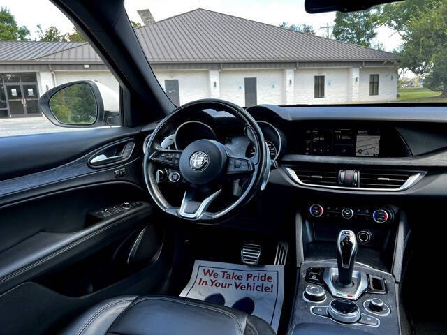 2022 Alfa Romeo Stelvio Sprint