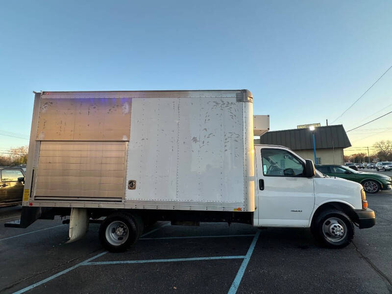 2016 Chevrolet Express 4500