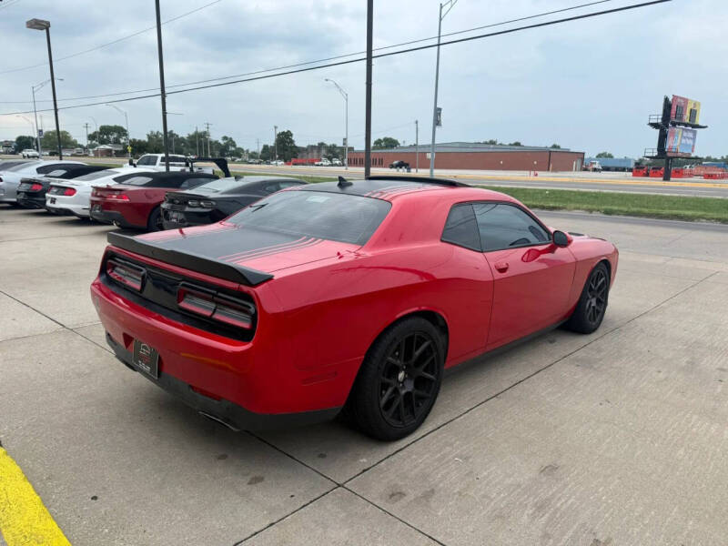 2015 Dodge Challenger R/T Plus Shaker