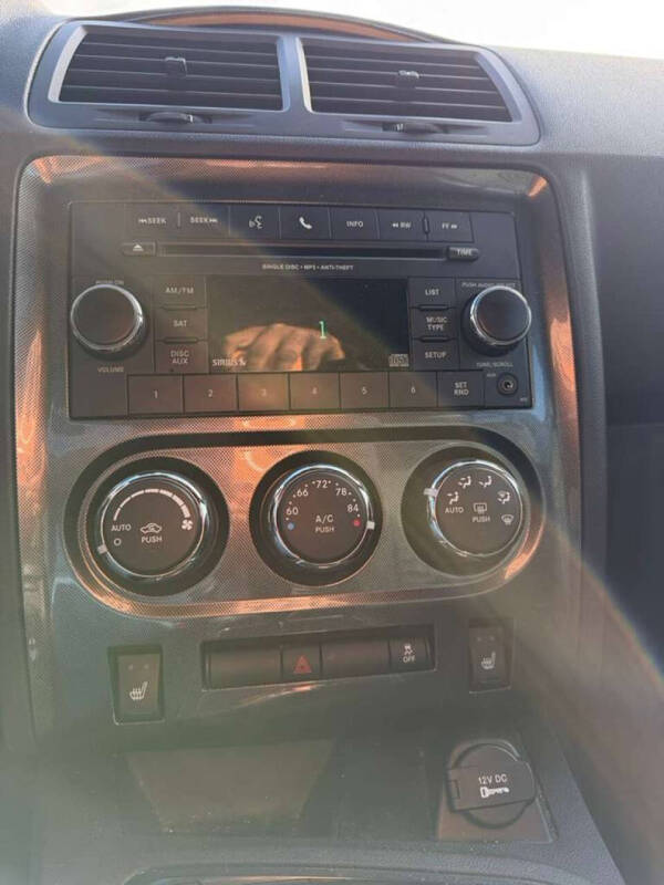 2014 Dodge Challenger SXT Plus