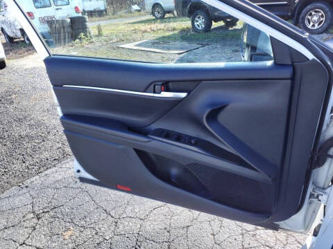 2022 Toyota Camry LE