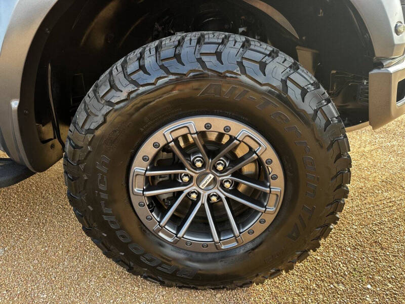 2020 Ford F-150 Raptor