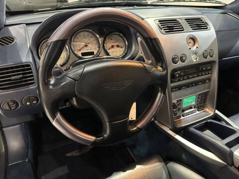 2004 Aston Martin V12 Vanquish