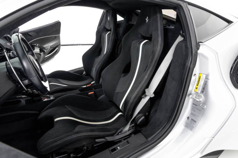 2020 Ferrari 488 Pista