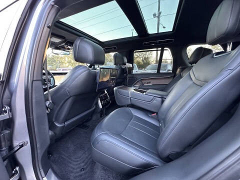 2023 Land Rover Range Rover P530 Autobiography