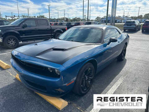 2023 Dodge Challenger SXT