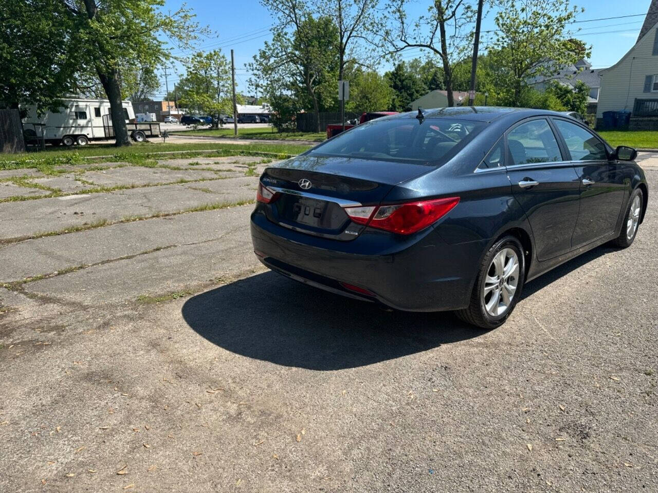 2011 Hyundai SONATA for sale at SRL SAHER in Lorain, OH