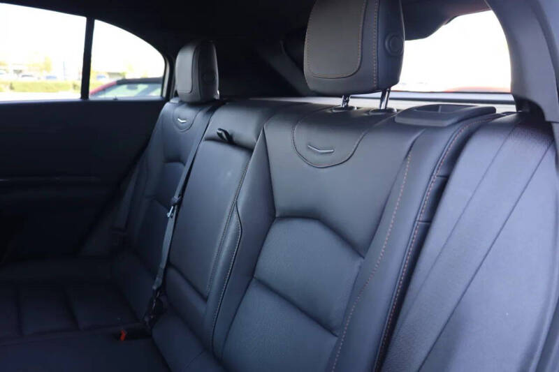 2023 Cadillac XT4 Sport