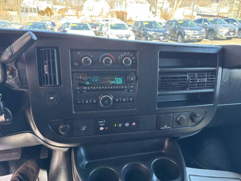 2019 Chevrolet Express 2500