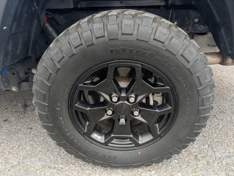 2022 Jeep Gladiator Willys Sport