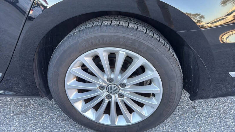 2016 Volkswagen Passat