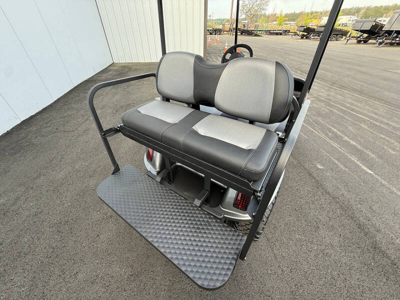 2019 E-Z-GO TXT