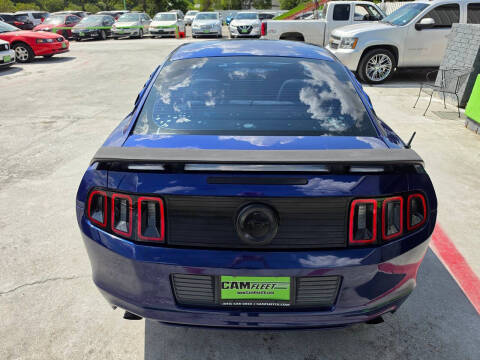 2013 Ford Mustang V6