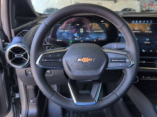 2026 Chevrolet Equinox EV LT 2