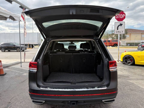 2024 Volkswagen Atlas SE