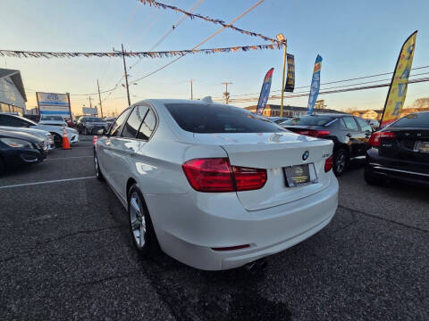 2013 BMW 3 Series 328i