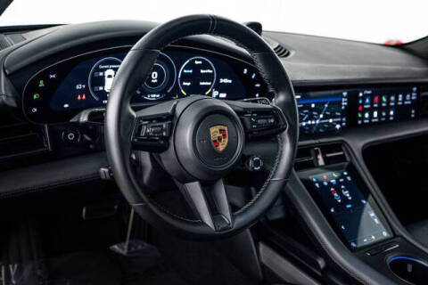 2024 Porsche Taycan GTS Sport Turismo