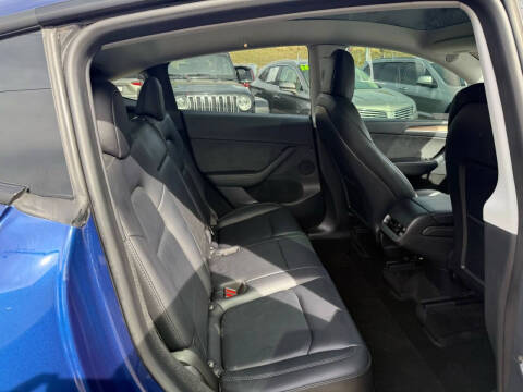2023 Tesla Model Y Performance
