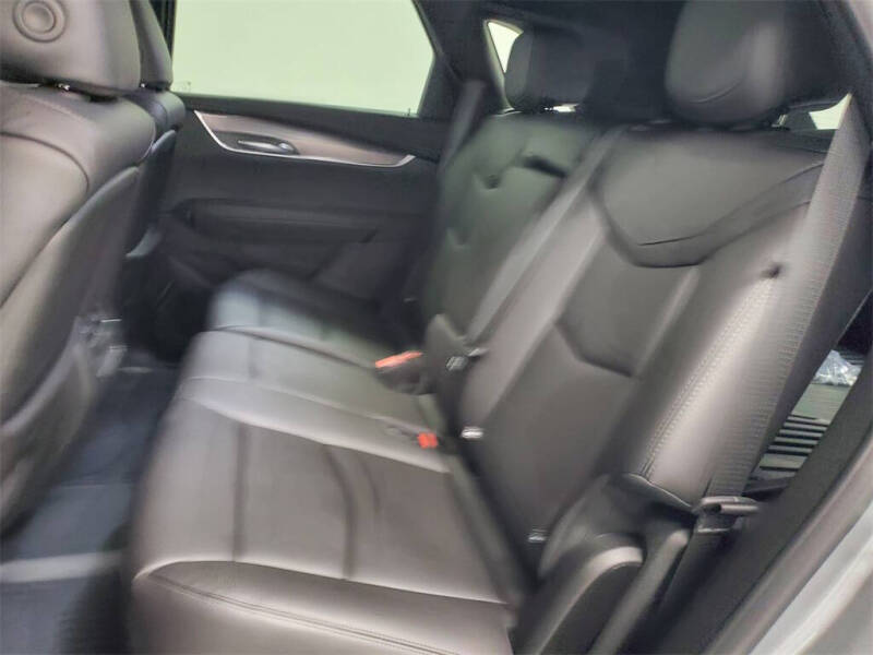 2025 Cadillac XT5 Luxury