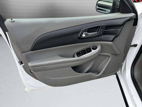 2015 Chevrolet Malibu LS