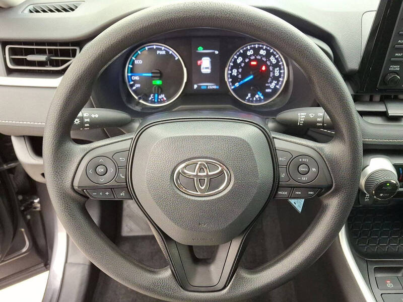 2021 Toyota RAV4 Hybrid LE