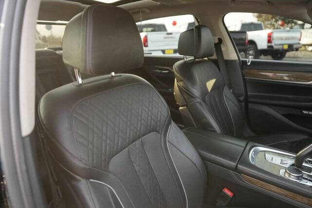 2016 BMW 7 Series 740i