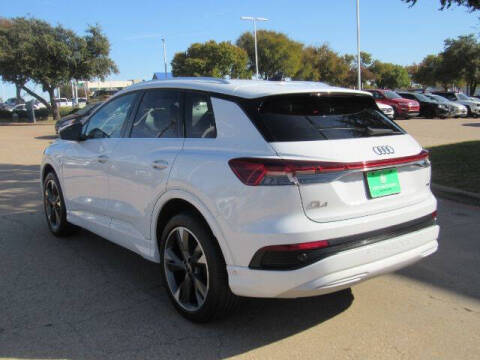 2022 Audi Q4 e-tron quattro Premium Plus 50
