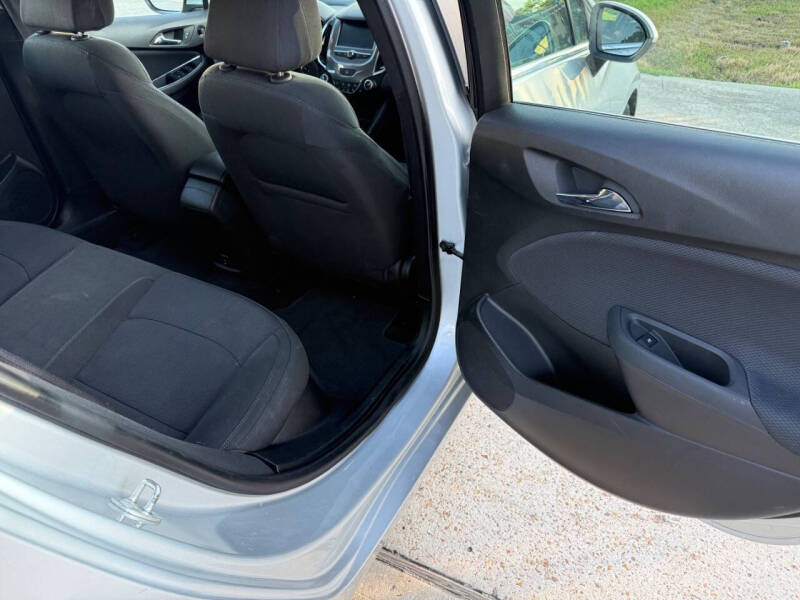 2017 Chevrolet Cruze LT Auto