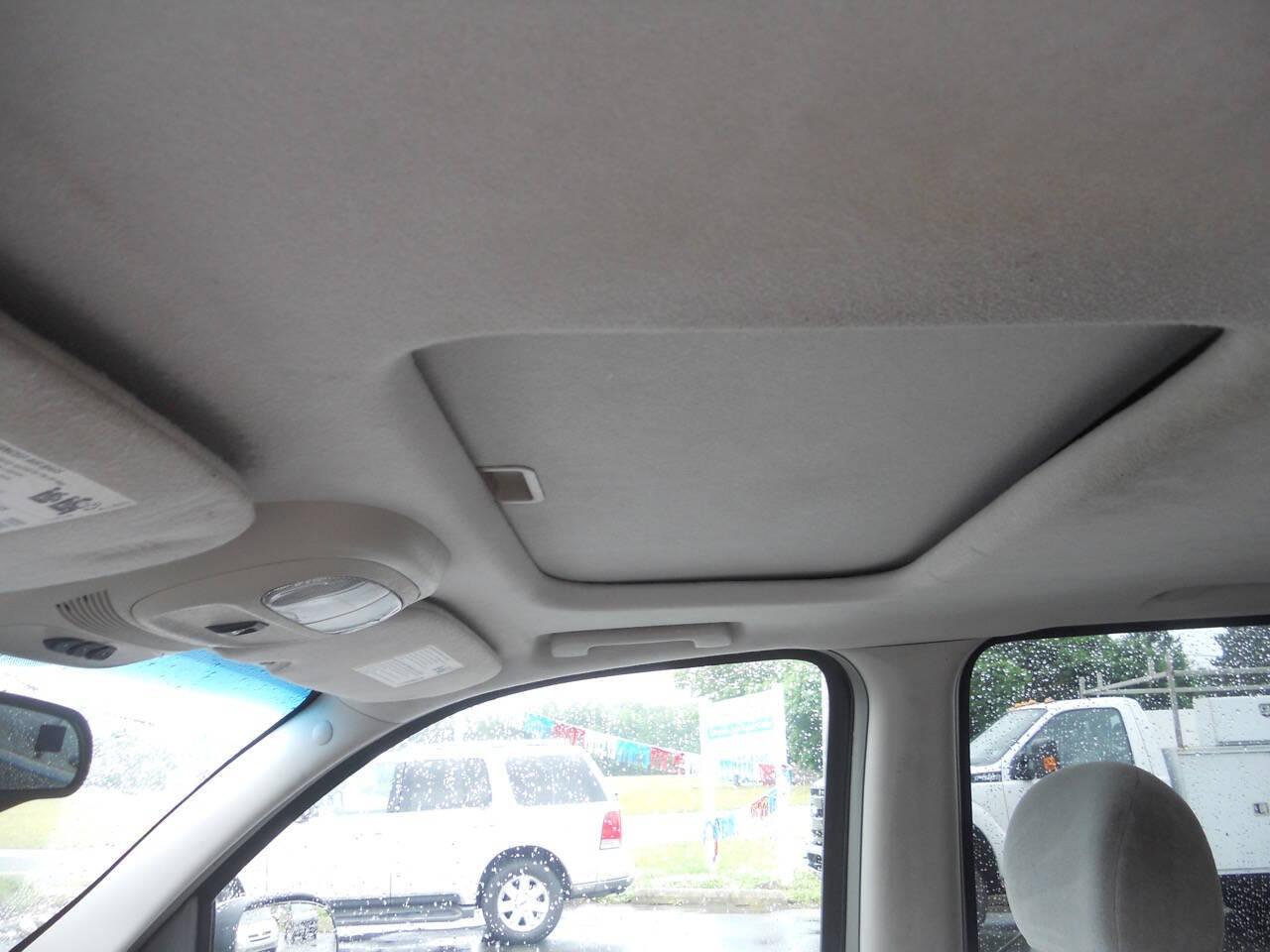 Gray 2005 GMC Envoy SLE SLE 4WD 4dr SUV 25