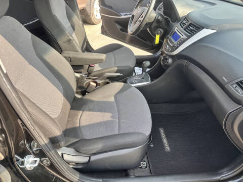 2014 Hyundai Accent GS