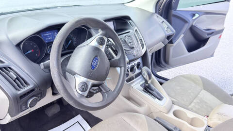 2012 Ford Focus SE