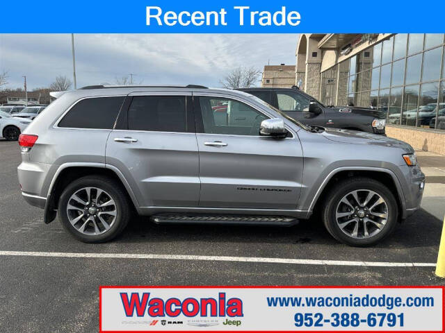 2018 Jeep Grand Cherokee for sale at Victoria Auto Sales in Victoria, MN