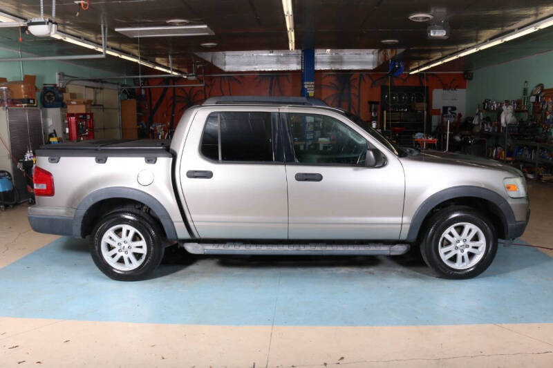 2008 Ford Explorer Sport Trac XLT
