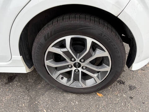 2018 Chevrolet Sonic LT Manual