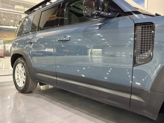 2020 Land Rover Defender 110 S