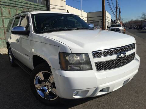 2007 Chevrolet Tahoe for sale at Illinois Auto Sales in Paterson NJ